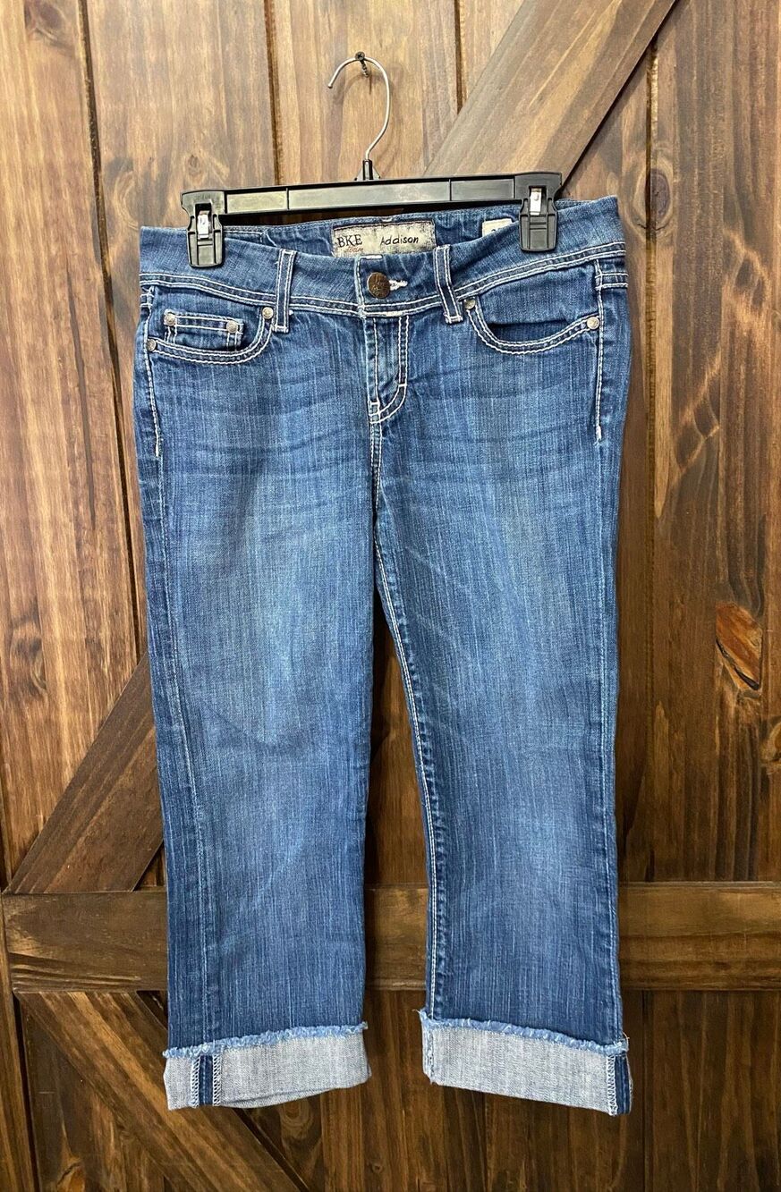 BKE Addison Women’s Jean Capri Sz 27